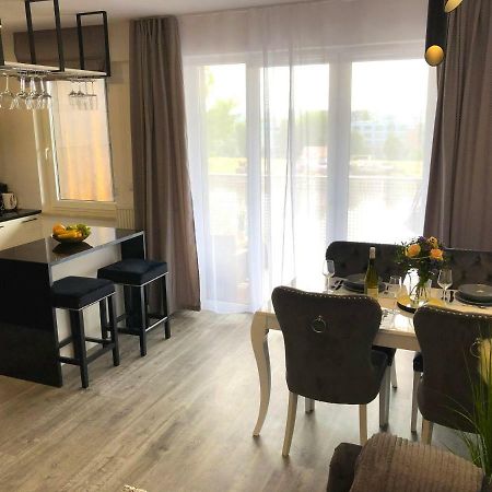 Glamour Apartment With Big, Private Terrace Cracovie Extérieur photo