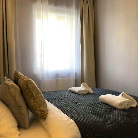 Glamour Apartment With Big, Private Terrace Cracovie Extérieur photo